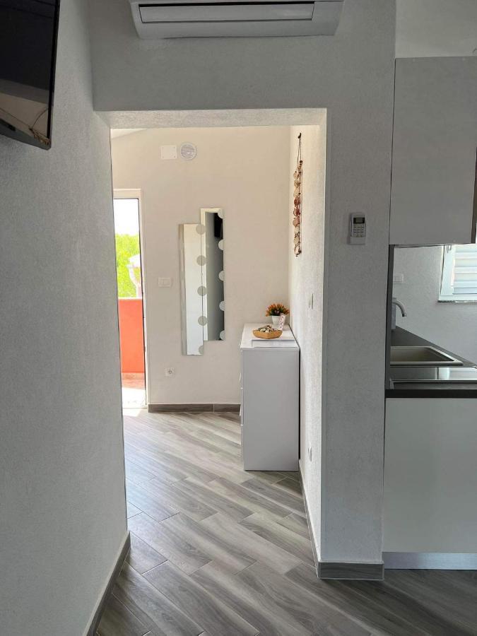 ויר Apartment ˝Soleil˝ מראה חיצוני תמונה