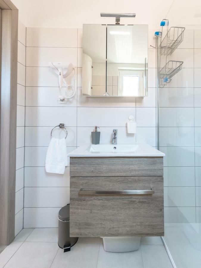ויר Apartment ˝Soleil˝ מראה חיצוני תמונה