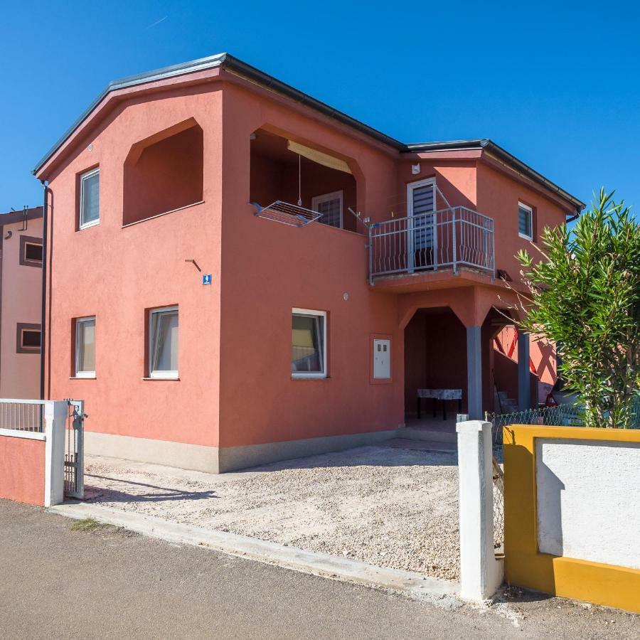 ויר Apartment ˝Soleil˝ מראה חיצוני תמונה